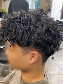 ゴールドシブヤ(GOALD SHIBUYA) 【リアルお客様スタイル】黒髪刈り上げスパイラル