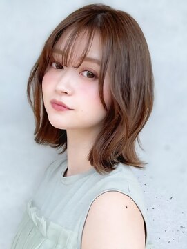 ココラー(COCOlar) 外はねクビレプチウルフカット