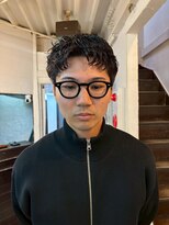 ビーバイエイトジェンツ(Bee by EIGHT GENTS)&nbsp;MEN’S HAIR/波巻ツイストスパイラル/フェザーパーマ/心斎橋