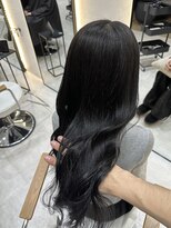 ジーナ 博多筑紫口(Zina)&nbsp;地毛風ブルーブラック×サラ艶巻き！【福田れん】博多美容室