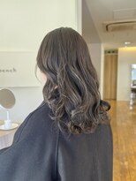 ベンチ(bench)&nbsp;透け感オリーブグレージュ/透け感カラー/千葉似合わせ