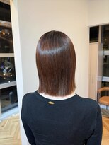 イリー 代官山(ILY) 切りっぱなしボブ 外ハネ