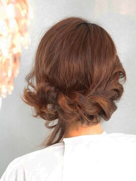 ねむの木 アップスタイル