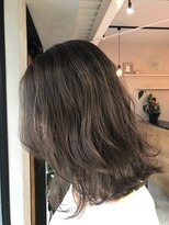 ローラム(LOLAM)&nbsp;グレージュ