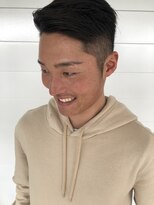 ホットリップ(Hot Lip)&nbsp;エッジの効いたフェードスタイル(^^)