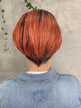 テトヘアー(teto hair) オレンジ、グラデーションカラー、マッシュショート