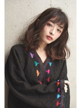 エイチツーオーアヴェダ 渋谷ヒカリエＳｈｉｎＱｓ店 クロードモネＨ２Ｏアヴェダ AVEDAカラー×くすみピンク【渋谷/渋谷駅】