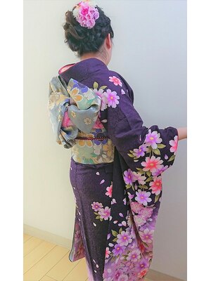 【着付け対応可能店☆】成人式/卒業式/結婚式のお呼ばれなど、着物を着る際はぜひ当店にお任せ下さい♪