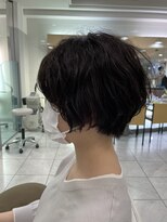 クオーター(QUARTER)&nbsp;ミディアムデジタルパーマ風エアリーミディショートパーマ