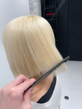 ココ 原宿(KOKO) #大人ガーリー#ダークアッシュ#ミディアムレイヤーカット