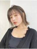 大人かわいい外ハネボブ インナーカラーブリーチフェザーバング