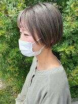 モカヘアー(mocha hair)&nbsp;ミニボブ×ショートバング×カーキーグレージュ