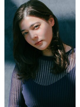 レ セゾン(Les Saisons) 【成田佑弥】外国人風ブルーアッシュミディ