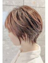 ヴィラ 雲雀丘花屋敷店(Villa)&nbsp;20代30代40代抜け感ショートレイヤーミルクティベージュ