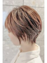 ヴィラ 雲雀丘花屋敷店(Villa) 20代30代40代抜け感ショートレイヤーミルクティベージュ