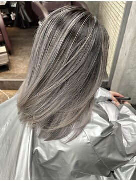 アポロ 横浜駅店(apollo) バレイヤージュことりベージュミルクティーグレージュ