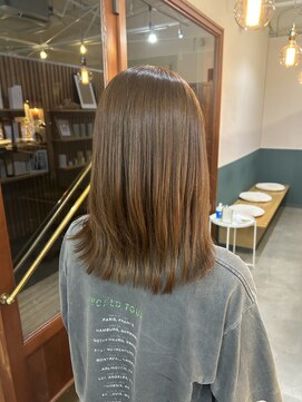 キュオンシア(CUEON. ciea) 艶髪ストレート×まろやかベージュ