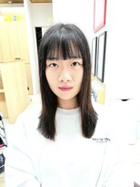 メタ(META) ●前/横/後ろから見てもブツ切りになるヘアスタイル♪