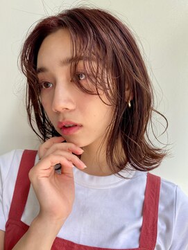 ソワネ 表参道(soigne) 透け束レイヤーボブ