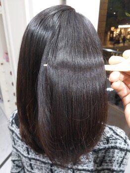 マオヘアー(MAO hair)の写真/優しい薬剤と自社アイロンを用いたMAO独自の縮毛矯正で今まで叶わなかった可愛いフォルムと艶が手に入る☆