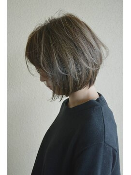 トルーフ(TLOOF) 抜け感ショート×フォギーベージュ