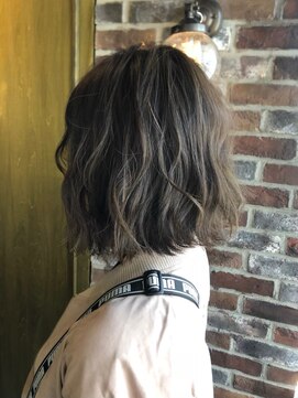 エイミー(Aimee) Aimee 町田 王道ボブ×オリーブアッシュ