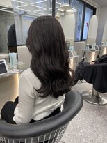 ロンドメリア 天神大名店(Lond Melia)&nbsp;★斜めバングミディアムヘアグレージュカラーシルキーベージュ★