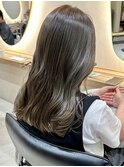 ハイライトミルクティーベージュハイトーンケアブリーチカラー