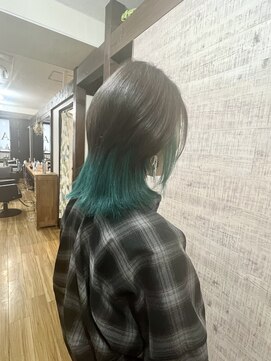 ララ(LALA) ウルフ×ターコイズカラー