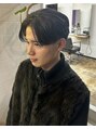 ソル(sol.)&nbsp;毛流れのあるセンターパート色気が出てかっこいいです！