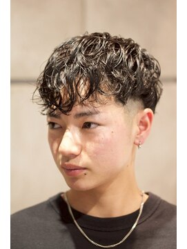 キングスマントーキョー 立川店(KINGSMAN TOKYO) スペインカール