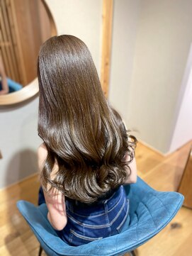 ヘアルージーヌーリエ(hair Loger nourrir.) MISAKI×オリーブベージュ
