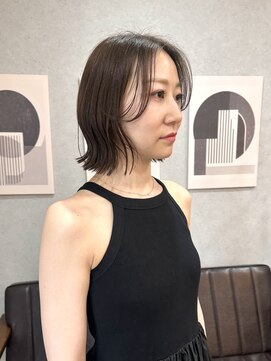 バートランド 白楽(Bertland) 島田/レイヤーボブ くびれボブ 前髪なし サイドバング 白楽