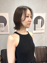 バートランド 白楽(Bertland) 島田/レイヤーボブ くびれボブ 前髪なし サイドバング 白楽