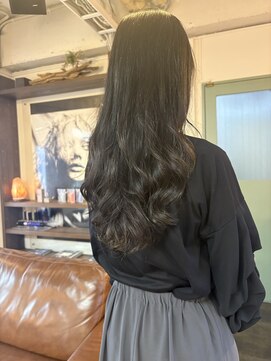 コレット ヘアー 大通(Colette hair) 6ヶ月経過しても崩れてないパーマスタイル