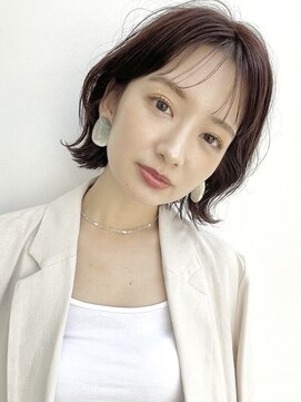 ファナ(fha-na) ☆シースルーバング　大人気の外ヘア ミディアムレイヤー☆