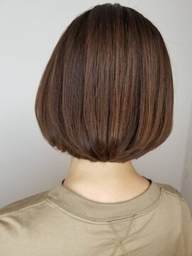 ジーナ 池袋(Zina) ＃イルミナ#アディクシー#デザインカラー