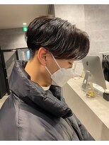 アンダーバーホワイト(_WHITE)&nbsp;韓国　センターパート