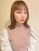 トップヘアー アヴェニュー 刈谷(TOPHAIR Avenue)&nbsp;超ロングからばっさりカット!人気の外ハネミディ/ことりベージュ
