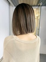 アイティー バイ アルバム 中野店(IT by ALBUM)&nbsp;エアタッチ_外ハネボブセクションカラーペールベージュ_ba402231