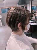 畠山雄大 小顔ひし形ショートスタイル・バレイヤージュカラー