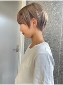 ショートヘア×ローライトカラー
