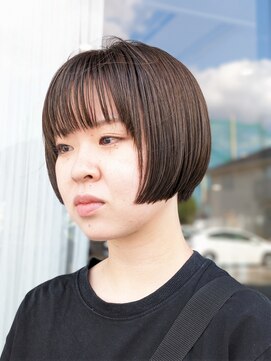 ケーオーエスビューティー(K O S beauty) モードなボックスボブ