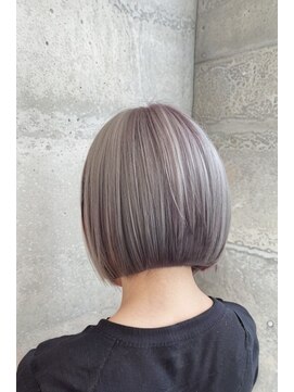 ソアバイリコヘアー(soar by LiCO Hair) 韓国風ボブ×シルバーカラー