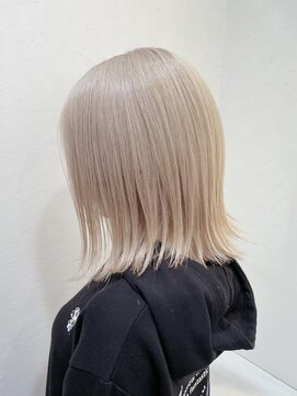 ヘアースペースブルーム リアン 岡町店(HAIR SPACE BLOOM Lien) 【岡町/ケアブリーチ】艶ハイトーン/ブロンド/ホワイトブロンド