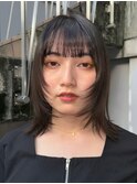 顔周りレイヤーカットグレージュカラーくびれボブベージュカラー