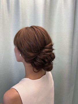 マーズ(Hair&Make Mars+) アップスタイル
