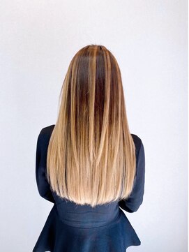 モアムー(Moremuu) ブリーチカラー