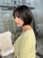 ピア ヤクイン(Pia Yakuin)&nbsp;斉藤指名　品が良いショートボブスタイル