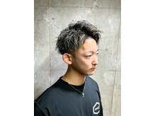 セクション(SECTION)